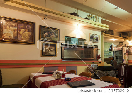 Inside a stylish Italian restaurant 117732040