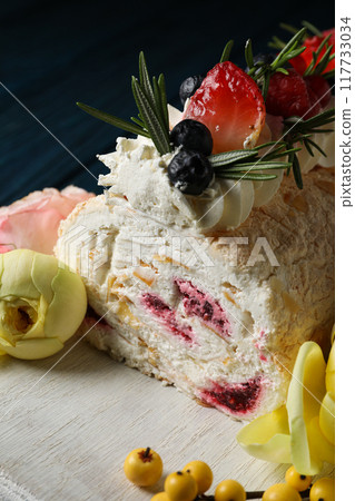 Meringue roll, concept of tasty and delicious food Meringue roll, concept of tasty and delicious food 117733034