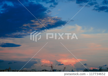 Sunset sky seen from Kasai Rinkai Park Sunset sky seen from Kasai Rinkai Park 117734652
