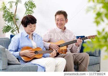 彈吉他的老人、嗜好和課程 117736024