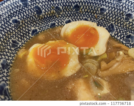 Rich seafood pork bone tsukemen 117736718