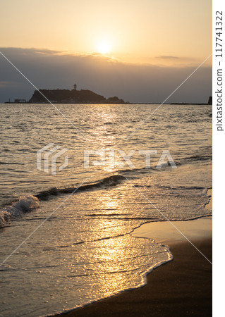 江之島富士山黃昏日落[神奈川縣] 117741322