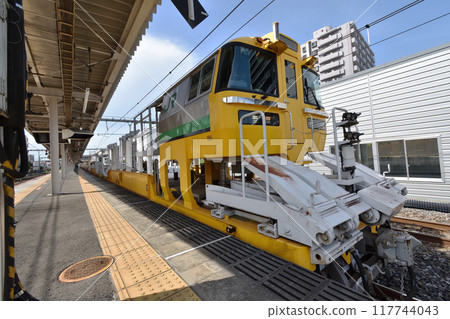 JR Central business diesel railcar KiYa E195 series 117744043