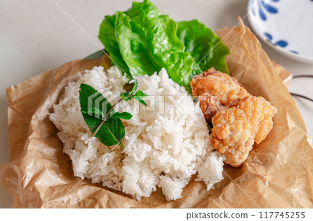 Khao Niao and Fried Chicken Khao Niao and Fried Chicken 117745255
