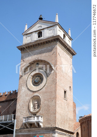 Clock tower of Palace of Reason (Palazzo della Ragione with the Torre dell'Orologio) in Mantua, Italy Clock tower of Palace of Reason (Palazzo della Ragione with the Torre dell'Orologio) in Mantua, Italy 117746672