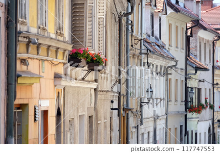 Street in the old city center of Ljubljana, Slovenia 117747553