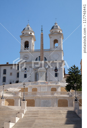 Trinita dei Monti Church, Piazza di Spagna in Rome, Italy Trinita dei Monti Church, Piazza di Spagna in Rome, Italy 117748441
