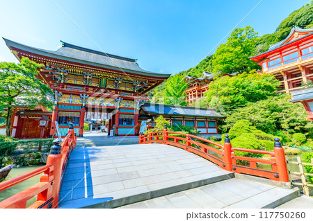 Yutoku Inari Shrine in summer, Kashima City, Saga Prefecture Yutoku Inari Shrine in summer, Kashima City, Saga Prefecture 117750260