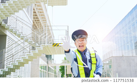 保全奔跑追逐 117751538