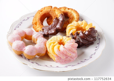 Mixed Donuts 117752634