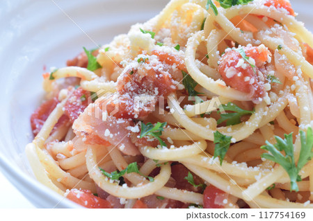 家庭咖啡館提供美味的番茄義大利麵 117754169
