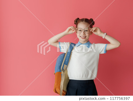 girl is ready to back to school girl is ready to back to school 117756397