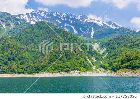 Tateyama Kurobe Alpine Route in early summer Kurobe Dam (Lake Kurobe) Tateyama Kurobe Alpine Route in early summer Kurobe Dam (Lake Kurobe) 117758056