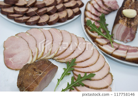 Sliced Smoked Pork with Fresh Garnishes 117758146