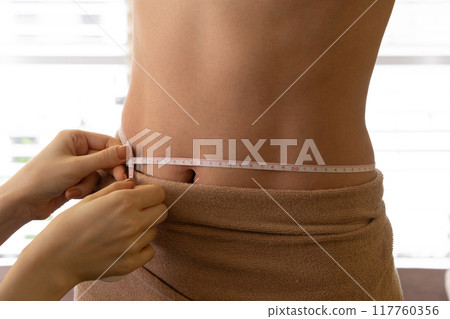 Men's beauty salon: Body size measurement 117760356