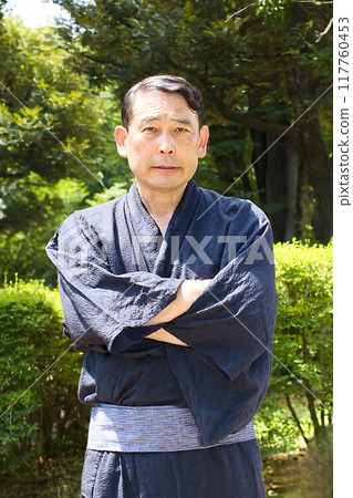Mature men in a yukata figure 117760453