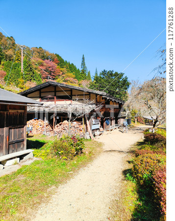 妻籠宿～馬籠宿路線（秋季）：一極栃田茶屋 117761288