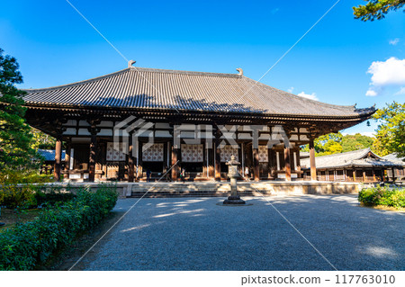 【奈良縣】藍天清爽的唐招提寺近藤 【奈良縣】藍天清爽的唐招提寺近藤 117763010