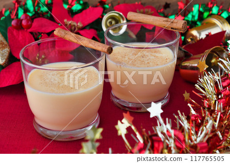 Rompope: Mexican and Latin American egg drink with a Christmas theme Rompope: Mexican and Latin American egg drink with a Christmas theme 117765505