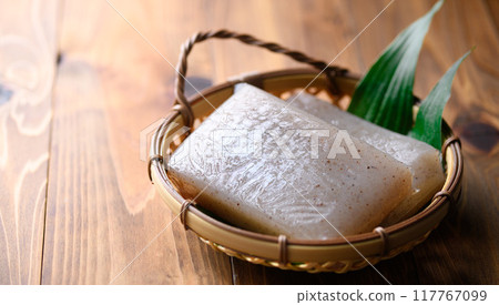 蒟蒻（木紋背景） 117767099