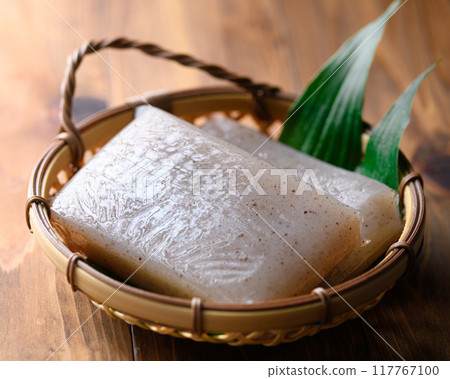 蒟蒻（木紋背景） 117767100