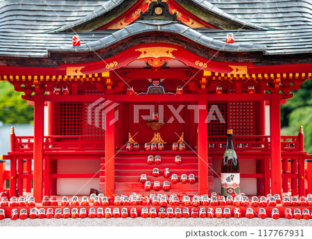 Katsuoji, the Temple of Daruma Dolls, in Osaka, Japan 117767931