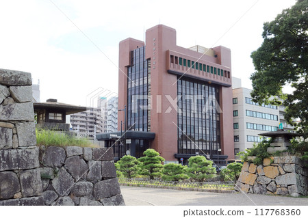 Akashi Chamber of Commerce and Industry Building as seen from Akashi Park (Akashi City, Hyogo Prefecture) Akashi Chamber of Commerce and Industry Building as seen from Akashi Park (Akashi City, Hyogo Prefecture) 117768360