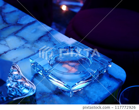 酒店的菸灰缸01 117772926