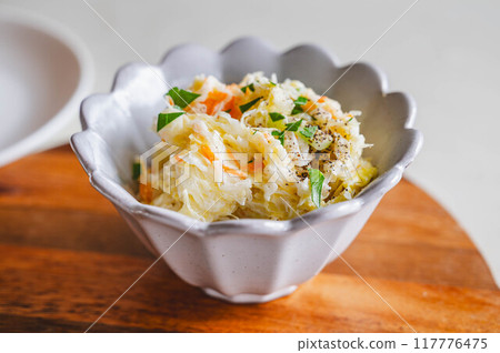 Callsaw Salad 117776475