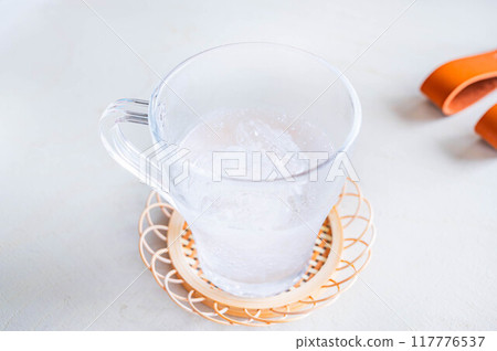 Carbonated water  117776537