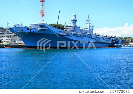 還具有登陸艦的功能…義大利海軍的輕型航空母艦「卡布爾號」 還具有登陸艦的功能…義大利海軍的輕型航空母艦「卡布爾號」 117778081