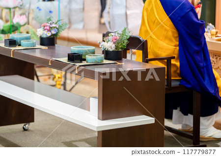 追思會上的和尚 追思會上的和尚 117779877