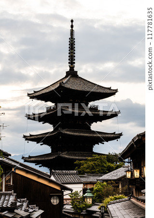 Yasaka Pagoda in Higashiyama Kyoto Japan 117781635