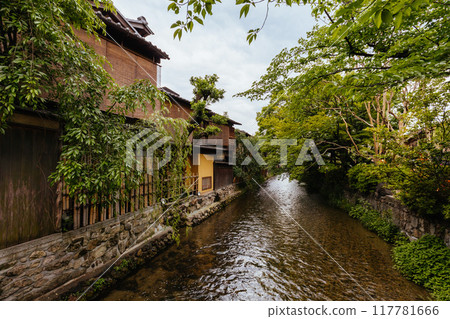 Street in Higashiyama District in Kyoto Japan 117781666