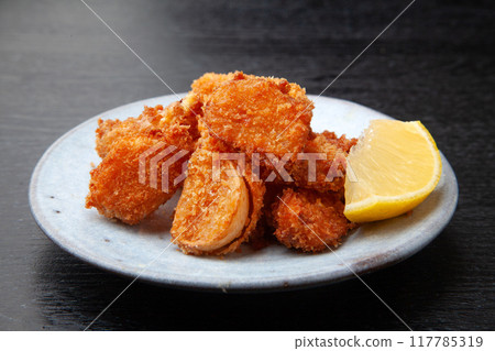 Fried garlic Fried garlic 117785319