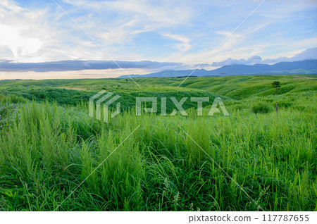 Kumamoto Aso Daikanbou dusk twilight 117787655