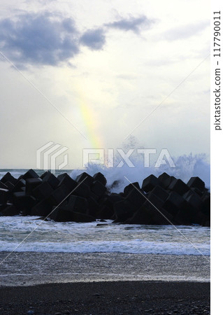Typhoon wave 117790011