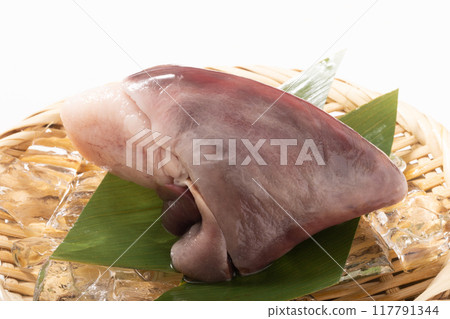 藍鰭鮪魚(養殖)心(生魚片用) 藍鰭鮪魚(養殖)心(生魚片用) 117791344