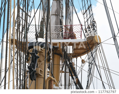Mast of a sail boat Mast of a sail boat 117792797