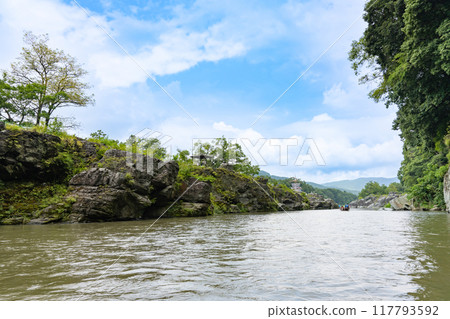 埼玉縣秩父郡長瀞町 長瀞線下坡(漲水時) 埼玉縣秩父郡長瀞町 長瀞線下坡(漲水時) 117793592