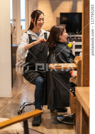 hairdressing salon, female, females 117795265