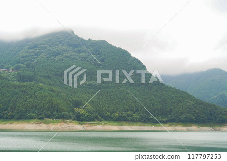 野尻湖與迷霧山脈 野尻湖與迷霧山脈 117797253