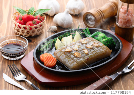 非常健康的魔芋牛排 117798194