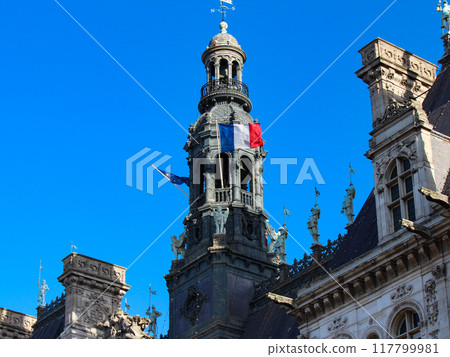 Streets and cityscape of Paris, France Streets and cityscape of Paris, France 117799981