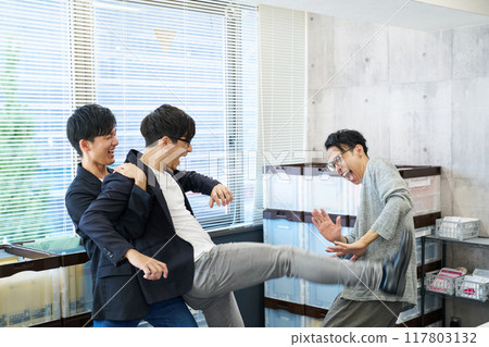 A man mediating a fight A man mediating a fight 117803132