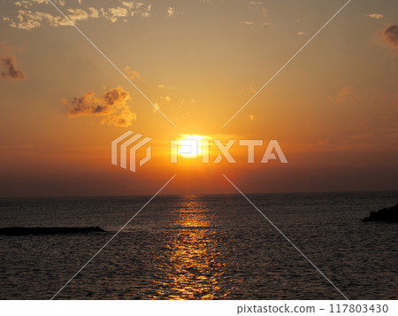 Sunset over the Sea of Japan Sunset over the Sea of Japan 117803430