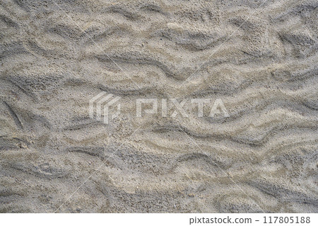 A bizarre pattern of waves on the sand 117805188