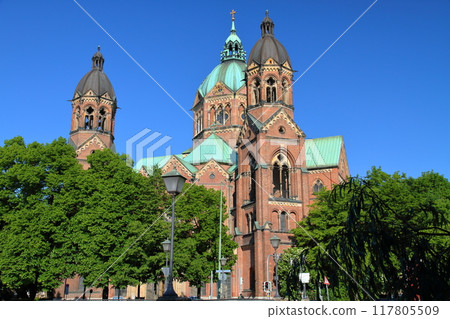 St. Luke's Church on the Isar River in Munich, the capital of Bavaria, Federal Republic of Germany, Europe St. Luke's Church on the Isar River in Munich, the capital of Bavaria, Federal Republic of Germany, Europe 117805509