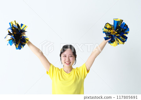 啦啦隊長舉起雙手 啦啦隊長舉起雙手 117805691