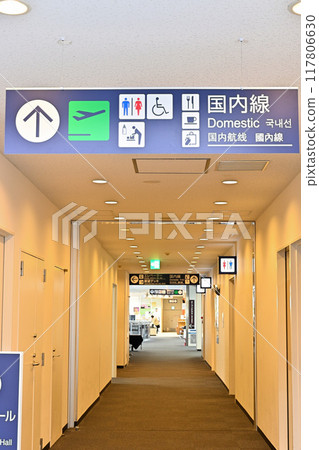 富山機場國內線出發資訊板 117806630